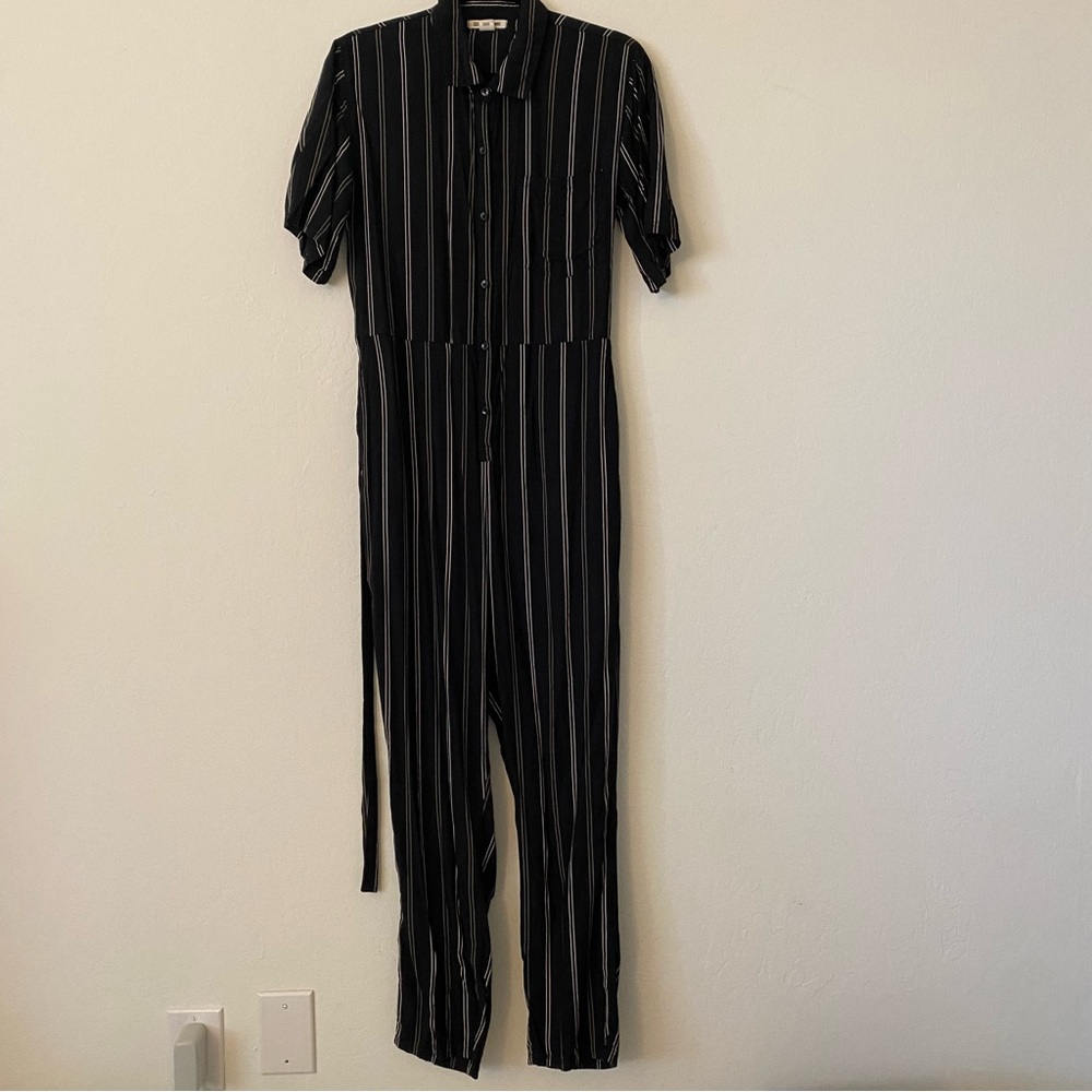 Billabong Striped Short-sleeve Jumpsuit size Medium